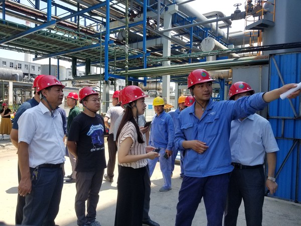 省人大城建环资委来我县开展土壤污染防治法执法检查