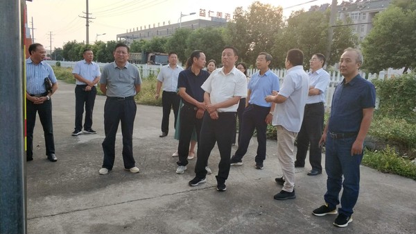 县人大常委会对我县《中华人民共和国大气污染防治法》贯彻落实情况开展执法检查