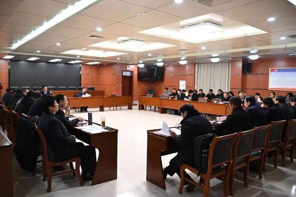 县人大代表视察我县部分重点项目建设情况