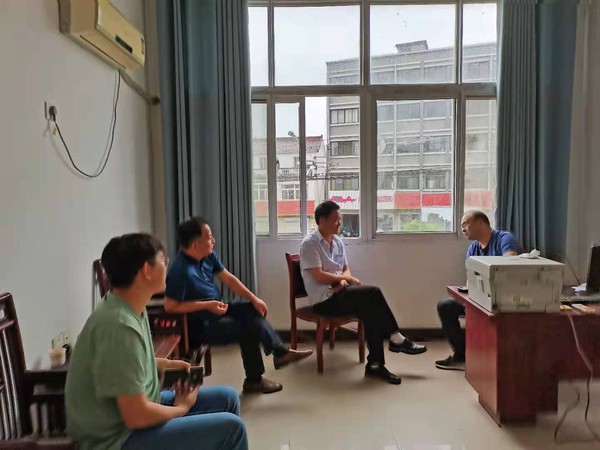 桑涧镇：走访企业察实情，建言献策促发展.jpg