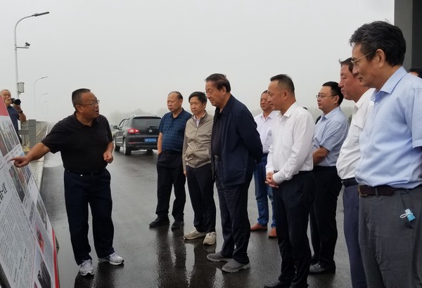省人大工作研究会来我县调研考察水利工程