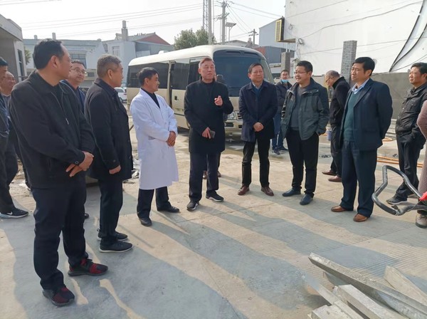 县人大常委会调研议案建议办理情况