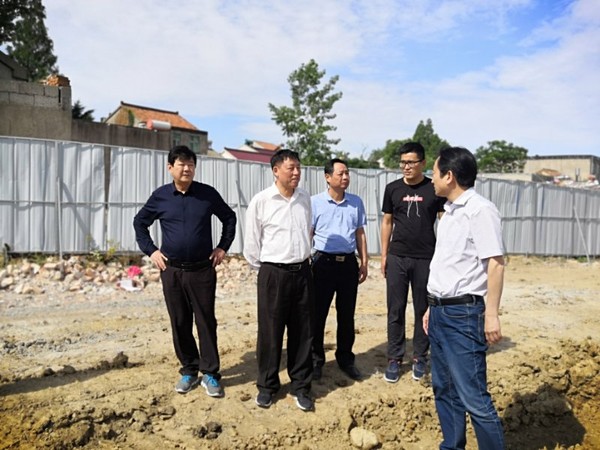 县人大常委会督查代表议案办理情况